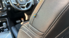 Volvo Xc40 2.0 B4P R DESIGN 5dr Auto Petrol Estate